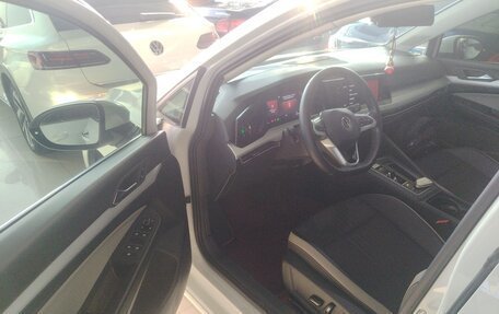 Volkswagen Golf VIII, 2022 год, 1 777 707 рублей, 10 фотография