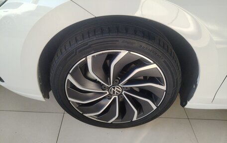 Volkswagen Golf VIII, 2022 год, 1 777 707 рублей, 16 фотография