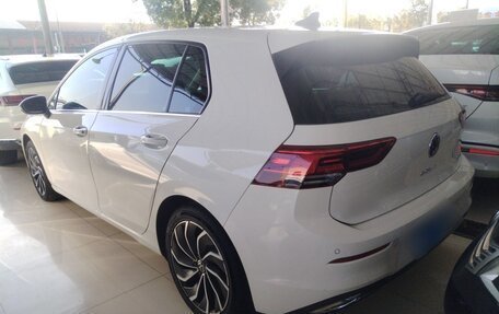 Volkswagen Golf VIII, 2022 год, 1 777 707 рублей, 6 фотография