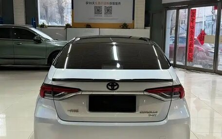 Toyota Corolla, 2022 год, 1 600 000 рублей, 5 фотография