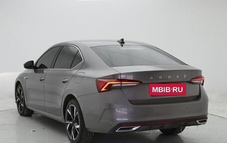 Skoda Octavia IV, 2022 год, 1 760 000 рублей, 4 фотография