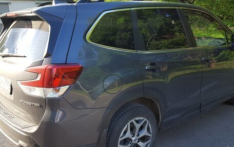 Subaru Forester, 2021 год, 4 000 000 рублей, 5 фотография