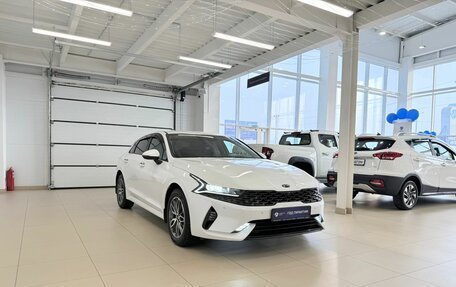 KIA K5, 2021 год, 2 299 999 рублей, 8 фотография