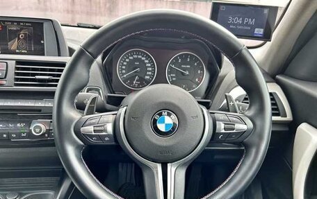 BMW 1 серия, 2015 год, 1 090 000 рублей, 10 фотография