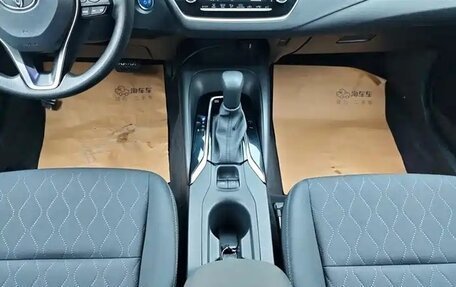 Toyota Corolla, 2023 год, 1 900 000 рублей, 16 фотография