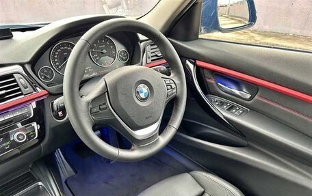 BMW 3 серия, 2015 год, 1 390 000 рублей, 12 фотография