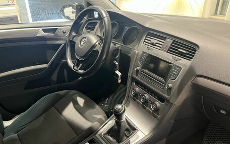Volkswagen Golf VII, 2013 год, 1 099 000 рублей, 12 фотография