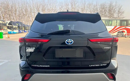 Toyota Highlander, 2022 год, 5 750 035 рублей, 5 фотография