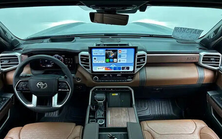 Toyota Tundra, 2023 год, 8 900 000 рублей, 10 фотография