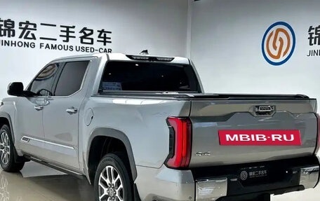 Toyota Tundra, 2023 год, 8 900 000 рублей, 5 фотография