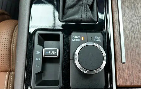 Toyota Tundra, 2023 год, 8 900 000 рублей, 20 фотография