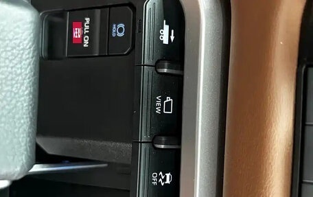 Toyota Tundra, 2023 год, 8 900 000 рублей, 30 фотография