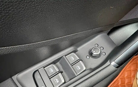 Audi Q2 I, 2021 год, 1 690 000 рублей, 19 фотография