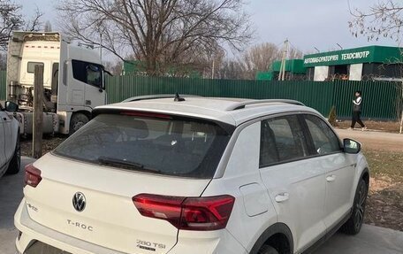 Volkswagen T-Roc I, 2021 год, 1 600 000 рублей, 3 фотография