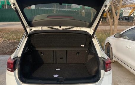 Volkswagen T-Roc I, 2021 год, 1 600 000 рублей, 6 фотография