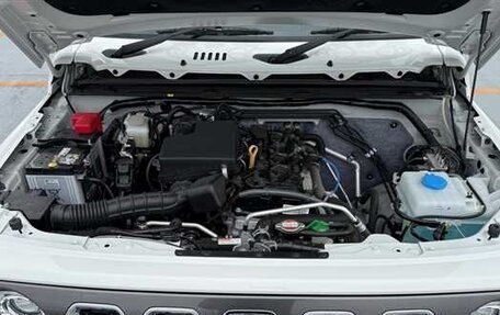 Suzuki Jimny, 2025 год, 2 750 000 рублей, 14 фотография