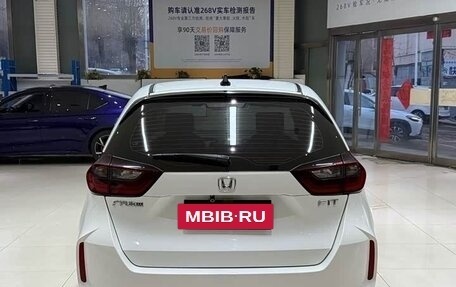 Honda Fit, 2022 год, 1 287 000 рублей, 5 фотография