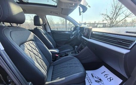 Volkswagen Tiguan II, 2023 год, 2 450 000 рублей, 8 фотография