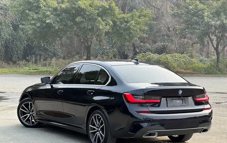 BMW 3 серия, 2022 год, 2 700 000 рублей, 6 фотография