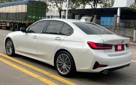 BMW 3 серия, 2022 год, 2 420 000 рублей, 6 фотография