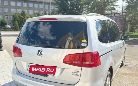 Volkswagen Sharan II, 2011 год, 1 230 000 рублей, 3 фотография