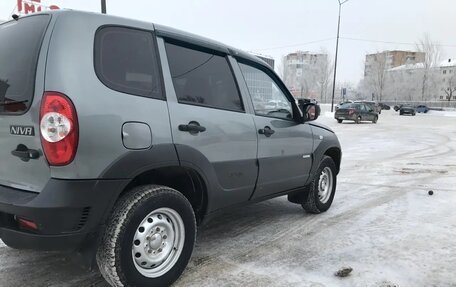 Chevrolet Niva I рестайлинг, 2012 год, 395 000 рублей, 2 фотография