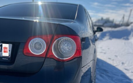 Volkswagen Jetta VI, 2008 год, 550 000 рублей, 10 фотография