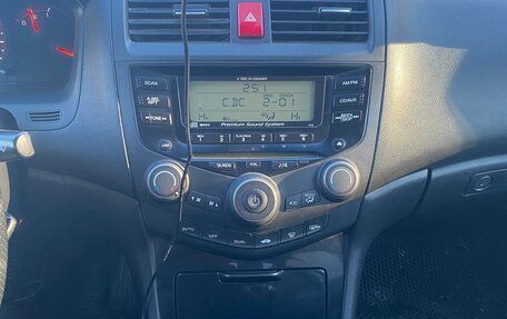 Honda Accord VII рестайлинг, 2007 год, 820 000 рублей, 15 фотография