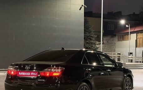 Toyota Camry, 2018 год, 2 450 000 рублей, 7 фотография