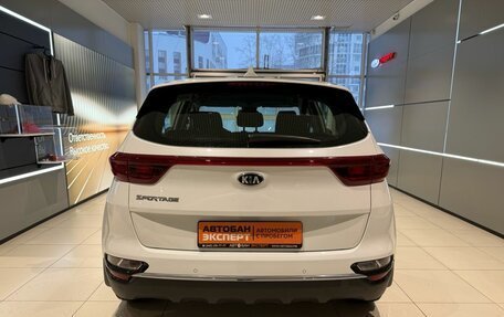 KIA Sportage IV рестайлинг, 2018 год, 1 899 000 рублей, 5 фотография