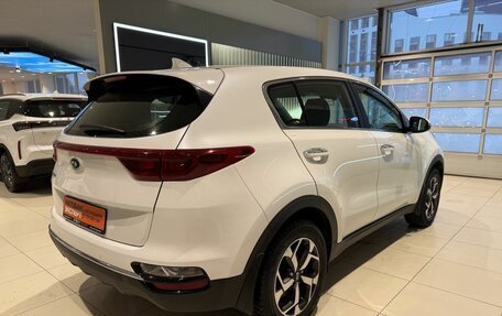 KIA Sportage IV рестайлинг, 2018 год, 1 899 000 рублей, 6 фотография