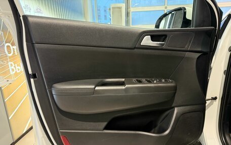 KIA Sportage IV рестайлинг, 2018 год, 1 899 000 рублей, 8 фотография