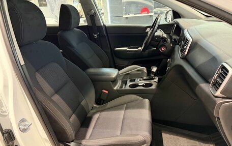 KIA Sportage IV рестайлинг, 2018 год, 1 899 000 рублей, 18 фотография