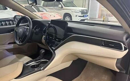 Toyota Camry, 2024 год, 1 800 000 рублей, 12 фотография