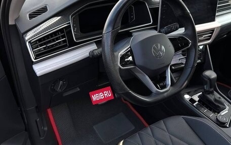 Volkswagen Tiguan II, 2023 год, 2 449 999 рублей, 3 фотография