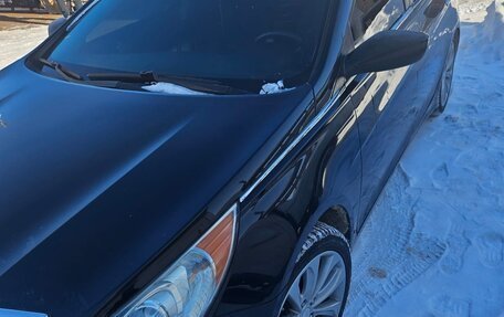 Hyundai Sonata VI, 2010 год, 930 000 рублей, 3 фотография