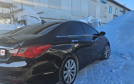 Hyundai Sonata VI, 2010 год, 930 000 рублей, 6 фотография