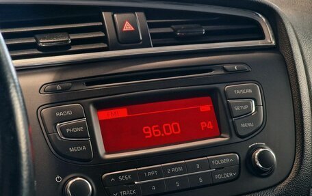 KIA cee'd III, 2015 год, 1 270 000 рублей, 16 фотография