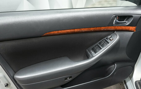 Toyota Avensis III рестайлинг, 2008 год, 796 000 рублей, 11 фотография