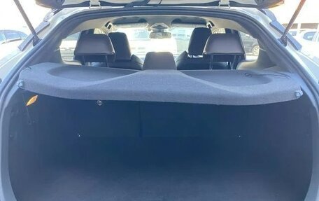 Toyota C-HR I рестайлинг, 2018 год, 1 699 000 рублей, 16 фотография