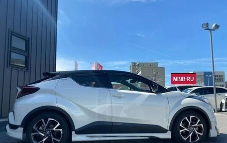 Toyota C-HR I рестайлинг, 2018 год, 1 699 000 рублей, 14 фотография