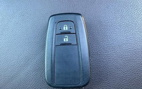 Toyota C-HR I рестайлинг, 2018 год, 1 699 000 рублей, 30 фотография