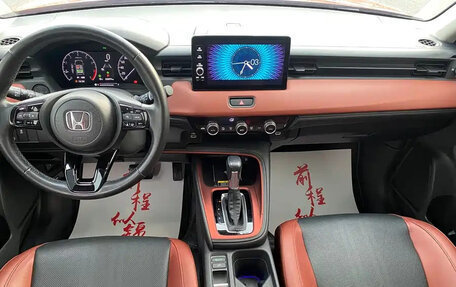 Honda Vezel, 2023 год, 1 660 000 рублей, 12 фотография