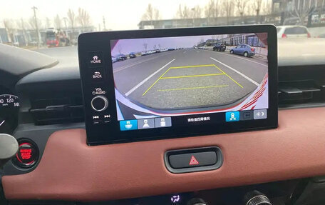 Honda Vezel, 2023 год, 1 660 000 рублей, 16 фотография