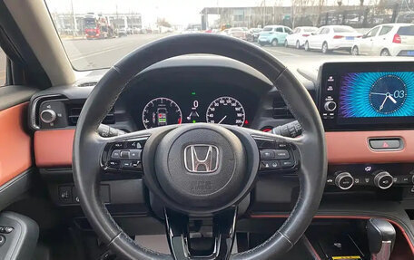 Honda Vezel, 2023 год, 1 660 000 рублей, 13 фотография