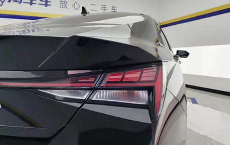 Hyundai Elantra, 2023 год, 1 740 000 рублей, 4 фотография