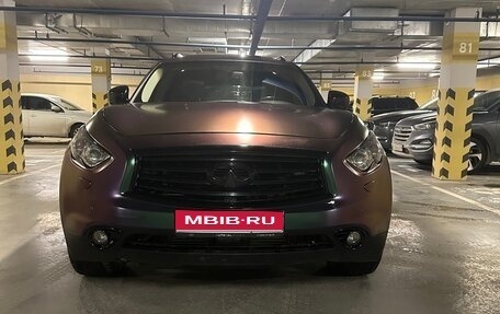 Infiniti QX70, 2014 год, 2 000 000 рублей, 1 фотография