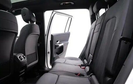Mercedes-Benz GLB, 2021 год, 2 309 017 рублей, 13 фотография