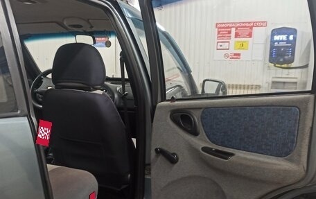 Chevrolet Niva I рестайлинг, 2005 год, 378 000 рублей, 12 фотография