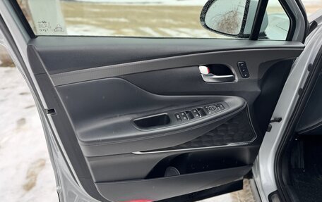 Hyundai Santa Fe IV, 2018 год, 2 820 000 рублей, 22 фотография